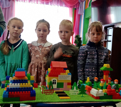 Конкурс детского творчества  "Лего-фантазии"