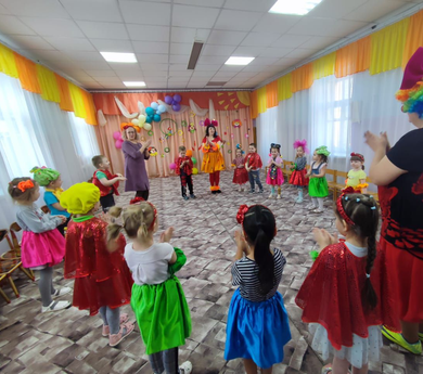 День смеха 2023